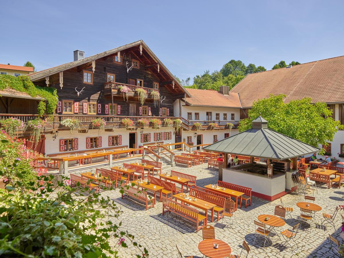 Hotel Gutshof Uttlau Haarbach Esterno foto